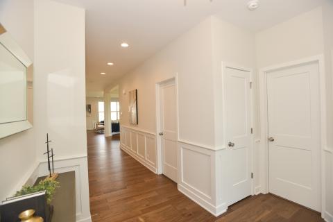 Oakfield Ranch home with traditional elevation for sale in Saint Charles Illinois