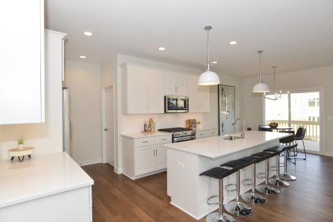 Oakfield Ranch home with traditional elevation for sale in Saint Charles Illinois